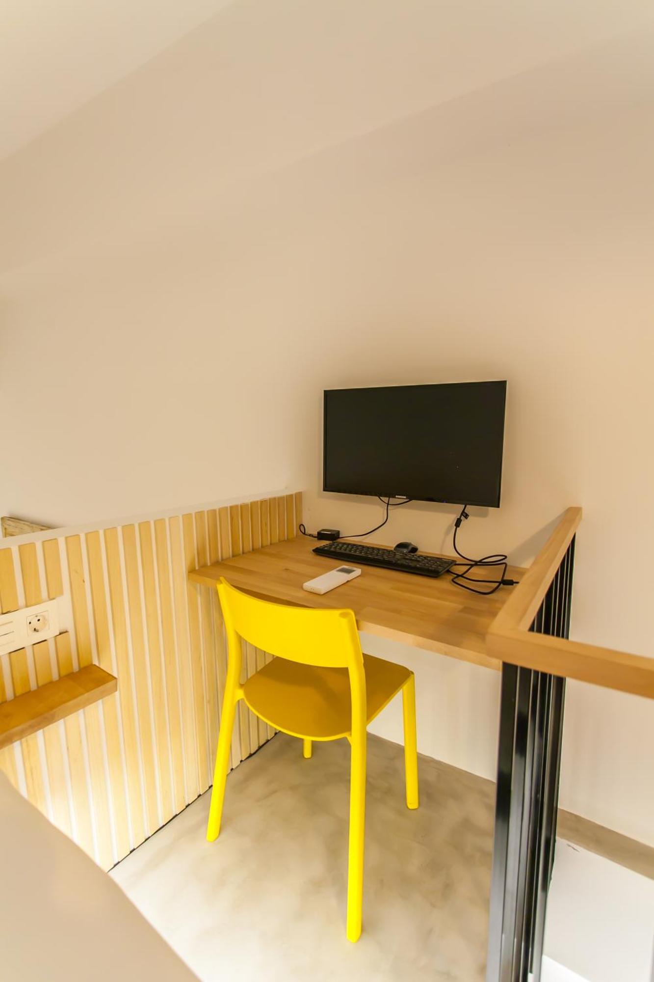 Apartmán Guernica Luxury Duplex - Location, Light, And Art Madrid Exteriér fotografie