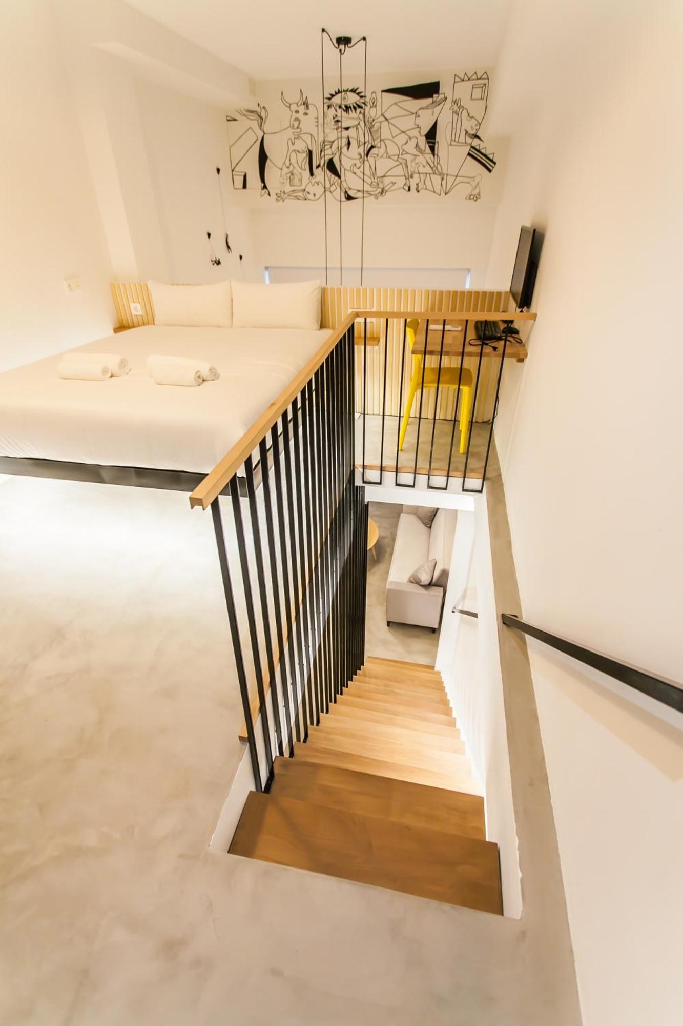 Apartmán Guernica Luxury Duplex - Location, Light, And Art Madrid Exteriér fotografie